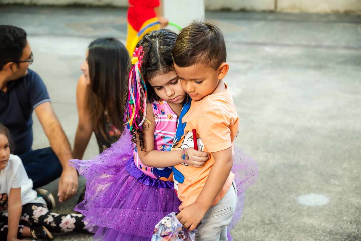 Fotos de Aniversário em Recife | Luna |
@silvanacamelofotografia,
© Silvana Camelo Fotografia,
2024,
Aniversário,
Bolofofos,
Brasil,
Carnaval,
Comemoração,
Família,
Festa de Aniversário,
Fotógrafa em Recife,
Fotografia festa infantil Recife,
Salão