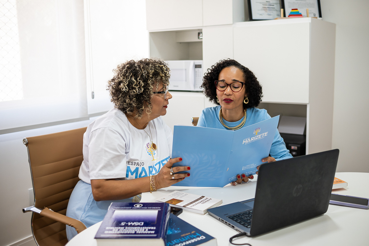 Fotos Corporativas em Recife | Espaçõ Marizete |
@silvanacamelofotografia,
© Silvana Camelo Fotografia,
2024,
Boa Viagem,
Brasil,
Clínica,
Clínica de Psicologia,
Cristiane,
Ensaio,
Ensaio Corporativo,
Espaço Marizete,
Fotógrafo,
Fotógrafo em Recife,
Recif