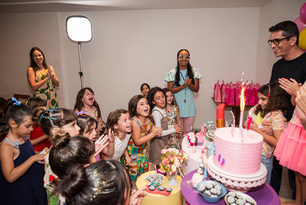 Fotos de Aniversário em Recife | Clarice |
@silvanacamelofotografia,
© Silvana Camelo Fotografia,
2025,
Amizade,
Aniversário Infantil,
Brasil,
Casa Forte,
Comemoração,
Família,
Fotógrafo,
Fotógrafo em Recife,
Pernambuco,
Recife,
SPA Infantil,
Só meninas