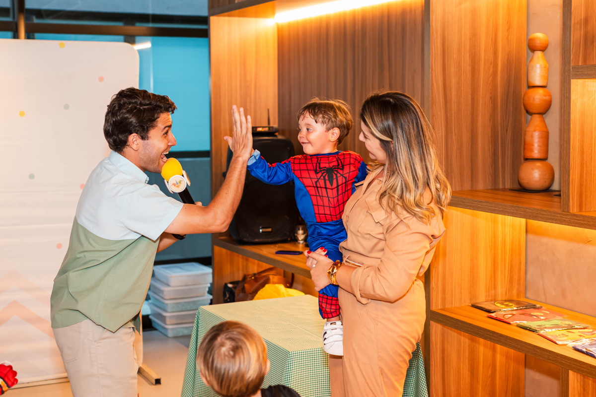 Fotos de Aniversário em Ipojuca | Gabriel e Mateus |
@silvanacamelofotografia,
© Silvana Camelo Fotografia,
2 Anos,
4 Anos,
2025,
Aniversário Infantil,
Batman,
Brasil,
Comemoração,
Família,
Festa,
Fotógrafo,
Muro Alto,
Ipojuca,
Homem Aranha,
Cond Itah Res