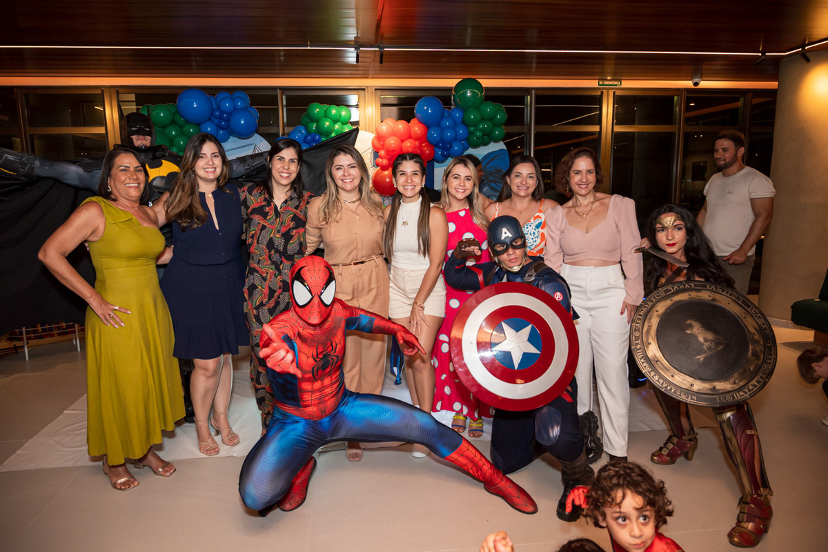 Fotos de Aniversário em Ipojuca | Gabriel e Mateus |
@silvanacamelofotografia,
© Silvana Camelo Fotografia,
2 Anos,
4 Anos,
2025,
Aniversário Infantil,
Batman,
Brasil,
Comemoração,
Família,
Festa,
Fotógrafo,
Muro Alto,
Ipojuca,
Homem Aranha,
Cond Itah Res