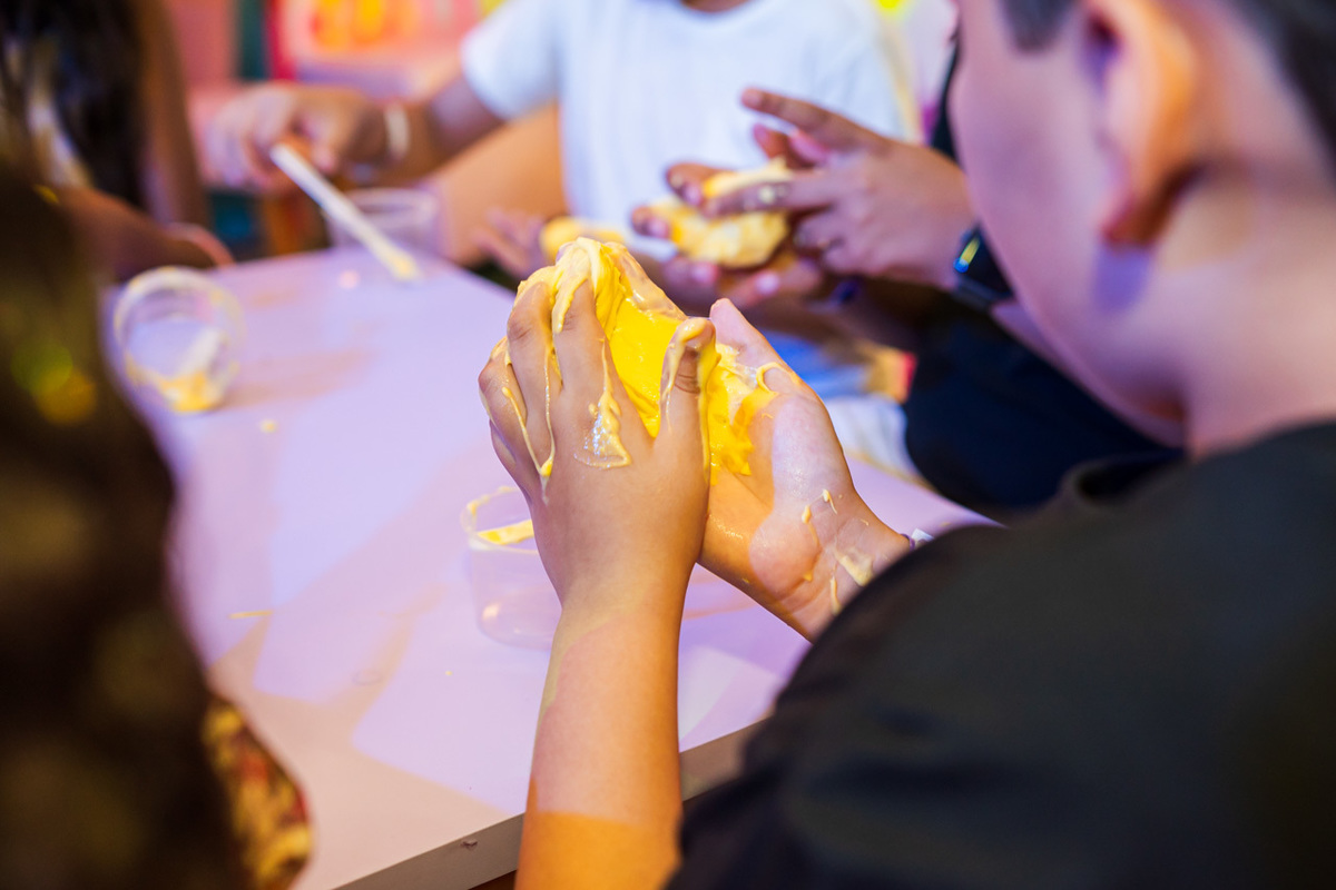 Fotos de Aniversário em Recife | Sofia |
@silvanacamelofotografia,
© Silvana Camelo Fotografia,
2025,
Alameda Futuro Shop,
Aniversário Infantil,
Brasil,
Comemoração,
Família,
Festa,
Fotógrafo,
Fotógrafo em Recife,
Mundinho Vip,
Graças,
Spa Infantil
Recife