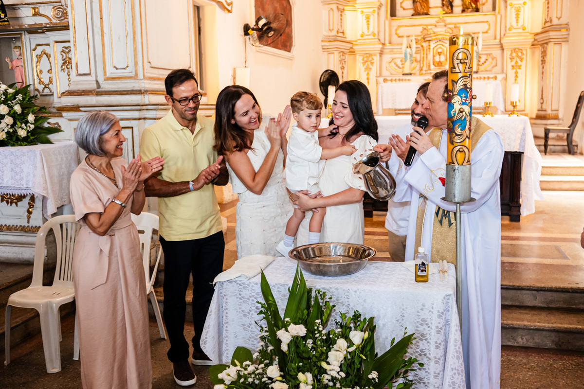 Batizado em Recife | Ana Clara e Benício |
@silvanacamelofotografia,
© Silvana Camelo Fotografia,
2026,
Ana Clara,
Arquidiocese de Olinda e Recife,
Batizado,
Benício,
Boa Vista,
Brasil,
Fotógrafo,
Fotógrafo em Recife,
Igreja de Santa Cruz,
Papa Capim,