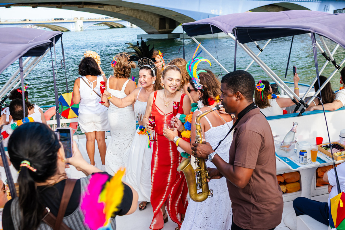 Fotos de Aniversário em Recife | Kátia |
@silvanacamelofotografia,
© Silvana Camelo Fotografia,
60 Anos,
2026,
Amigos,
Aniversário,
Brasil,
Catamaran Tours,
Comemoração,
Confraternização,
Família,
Felicidade,
Fotógrafo em Recife,
Kátia,
Passeio Catamaran,