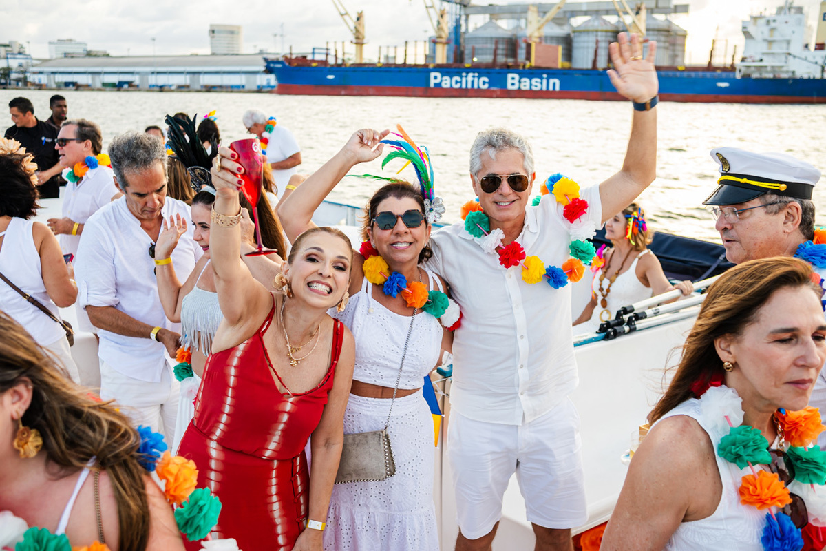 Fotos de Aniversário em Recife | Kátia |
@silvanacamelofotografia,
© Silvana Camelo Fotografia,
60 Anos,
2026,
Amigos,
Aniversário,
Brasil,
Catamaran Tours,
Comemoração,
Confraternização,
Família,
Felicidade,
Fotógrafo em Recife,
Kátia,
Passeio Catamaran,