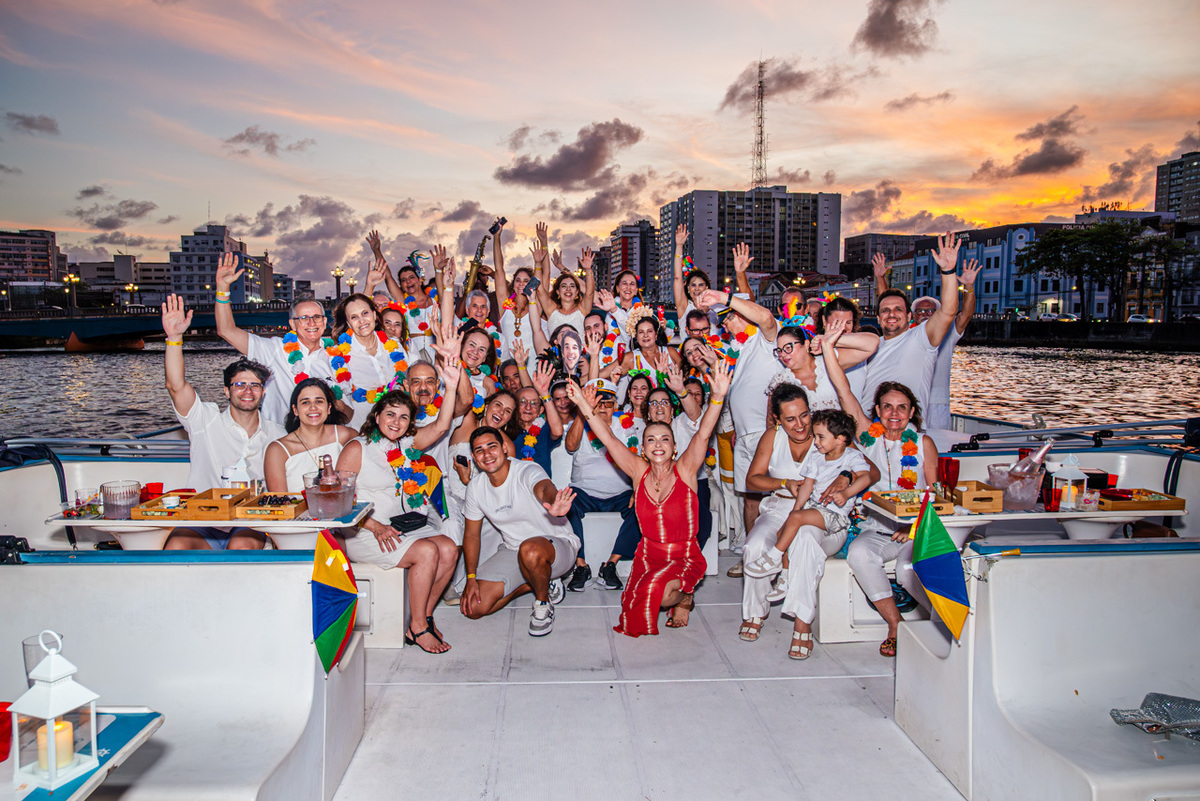 Fotos de Aniversário em Recife | Kátia |
@silvanacamelofotografia,
© Silvana Camelo Fotografia,
60 Anos,
2026,
Amigos,
Aniversário,
Brasil,
Catamaran Tours,
Comemoração,
Confraternização,
Família,
Felicidade,
Fotógrafo em Recife,
Kátia,
Passeio Catamaran,