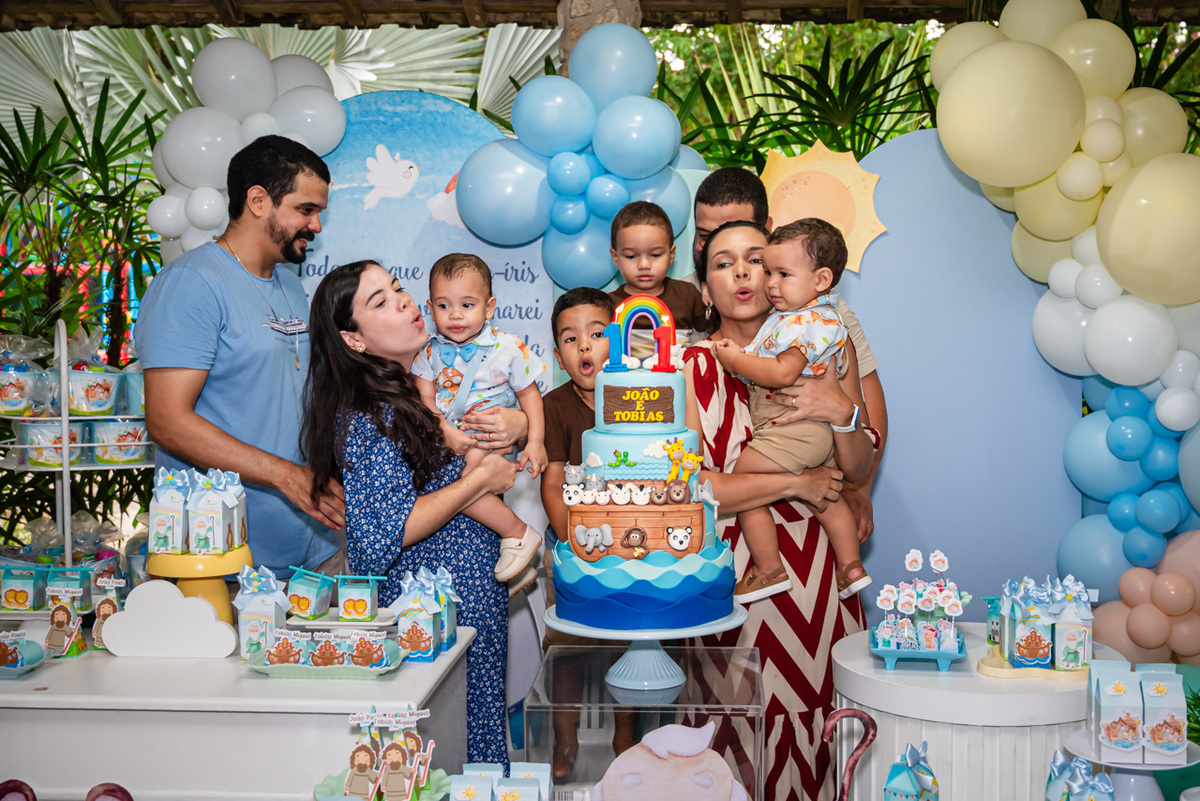 Fotos de Aniversário em Recife | João e Tobias |
@silvanacamelofotografia,
© Silvana Camelo Fotografia,
1 Ano,
2026,
Aniversário Infantil,
Brasil,
Comemoração,
Comunidade Obra de Maria,
Família,
Festa,
Fotógrafo em Recife,
João,
Pernambuco,
Recife,
Tobias