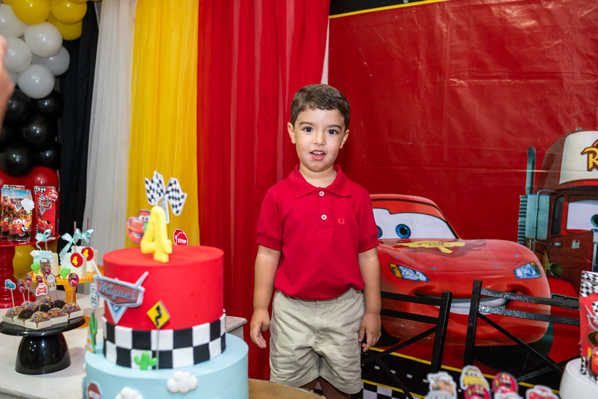 Fotos de Aniversário em Recife | Miguel |
@silvanacamelofotografia,
© Silvana Camelo Fotografia,
04 Anos,
2026,
Aniversário,
Brasil,
Brink Mais Buffet Infantil,
Carros Disney,
Comemoração,
Família,
Festa Carros,
Fotógrafo em Recife,
Miguel,
Pernambuco,

