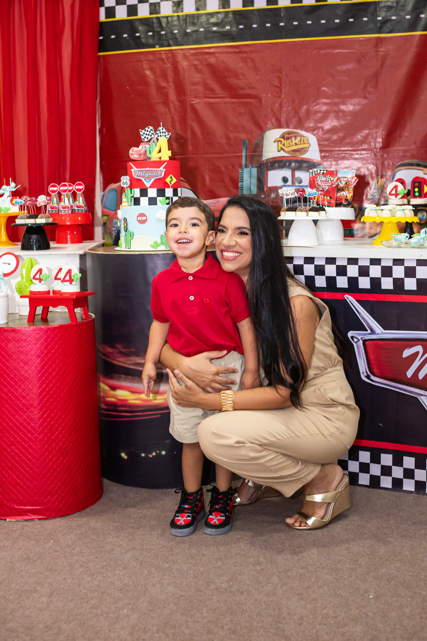 Fotos de Aniversário em Recife | Miguel |
@silvanacamelofotografia,
© Silvana Camelo Fotografia,
04 Anos,
2026,
Aniversário,
Brasil,
Brink Mais Buffet Infantil,
Carros Disney,
Comemoração,
Família,
Festa Carros,
Fotógrafo em Recife,
Miguel,
Pernambuco,
