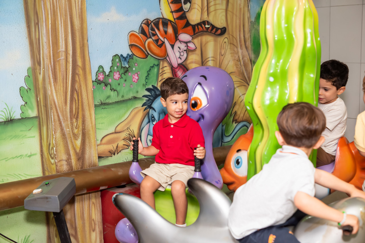 Fotos de Aniversário em Recife | Miguel |
@silvanacamelofotografia,
© Silvana Camelo Fotografia,
04 Anos,
2026,
Aniversário,
Brasil,
Brink Mais Buffet Infantil,
Carros Disney,
Comemoração,
Família,
Festa Carros,
Fotógrafo em Recife,
Miguel,
Pernambuco,
