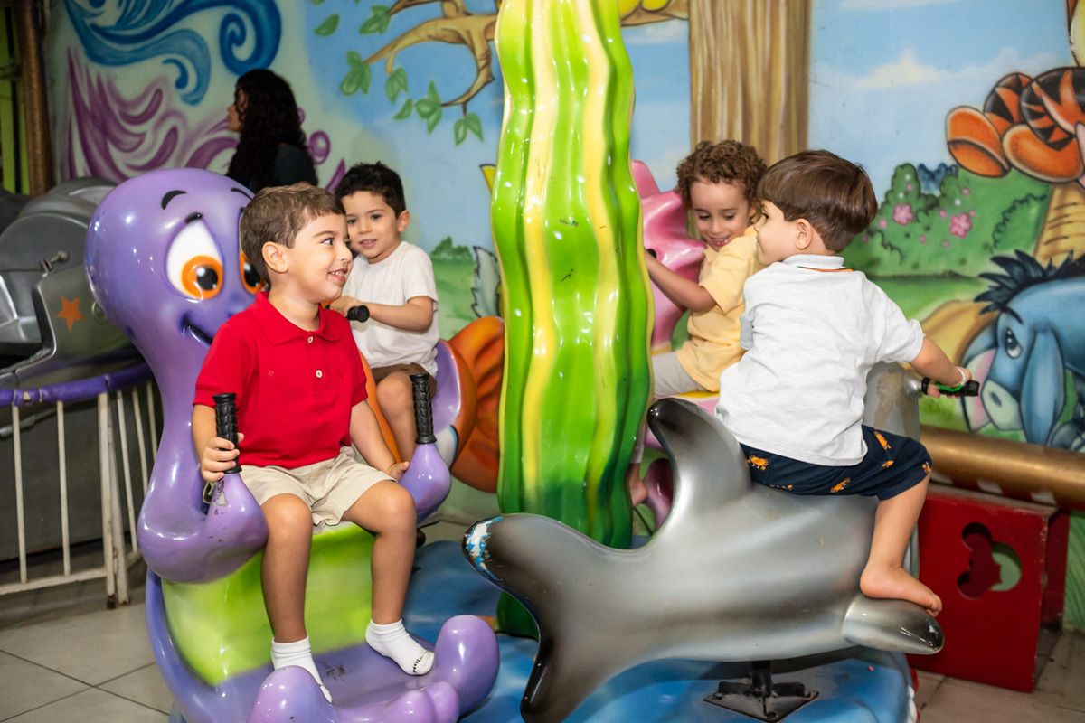 Fotos de Aniversário em Recife | Miguel |
@silvanacamelofotografia,
© Silvana Camelo Fotografia,
04 Anos,
2026,
Aniversário,
Brasil,
Brink Mais Buffet Infantil,
Carros Disney,
Comemoração,
Família,
Festa Carros,
Fotógrafo em Recife,
Miguel,
Pernambuco,
