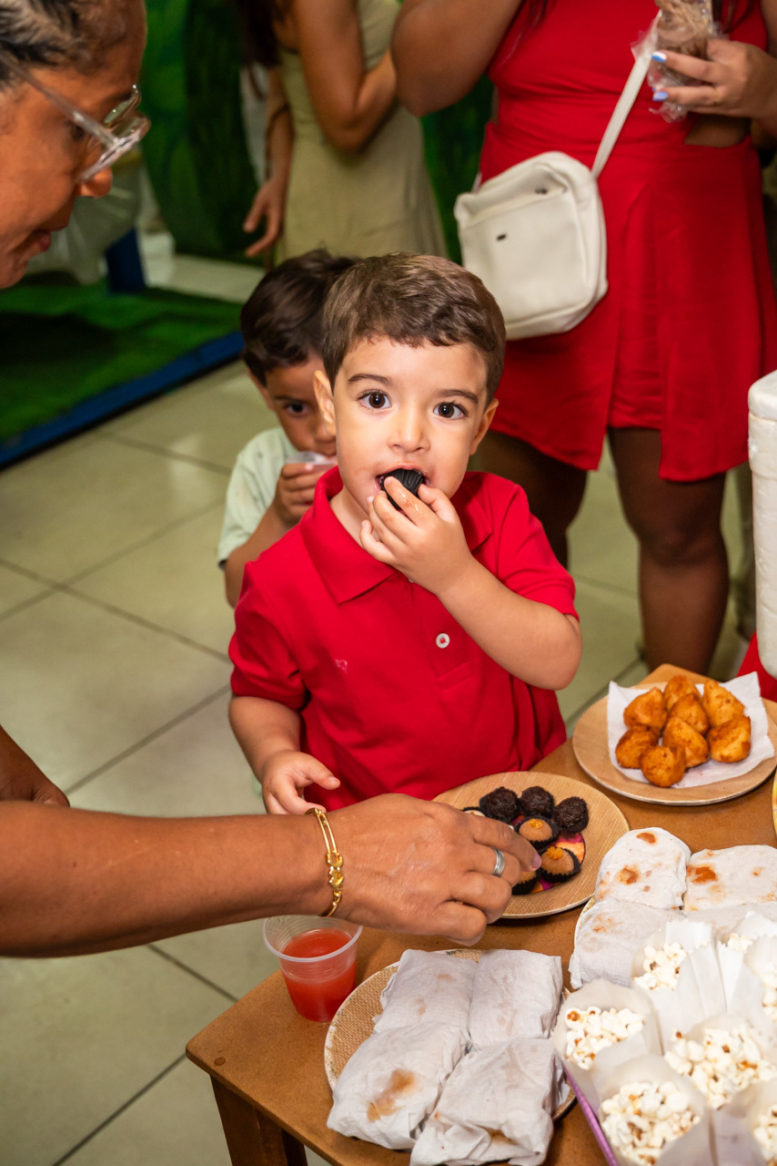 Fotos de Aniversário em Recife | Miguel |
@silvanacamelofotografia,
© Silvana Camelo Fotografia,
04 Anos,
2026,
Aniversário,
Brasil,
Brink Mais Buffet Infantil,
Carros Disney,
Comemoração,
Família,
Festa Carros,
Fotógrafo em Recife,
Miguel,
Pernambuco,
