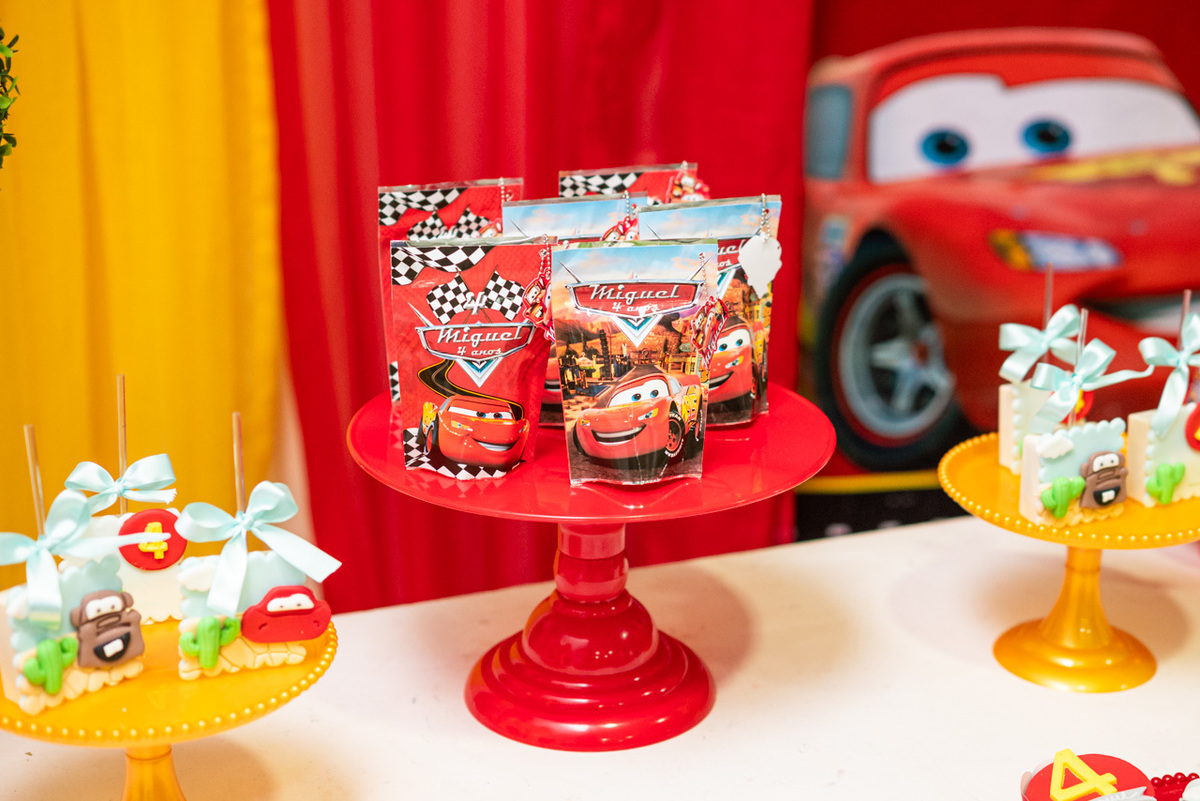 Fotos de Aniversário em Recife | Miguel |
@silvanacamelofotografia,
© Silvana Camelo Fotografia,
04 Anos,
2026,
Aniversário,
Brasil,
Brink Mais Buffet Infantil,
Carros Disney,
Comemoração,
Família,
Festa Carros,
Fotógrafo em Recife,
Miguel,
Pernambuco,
