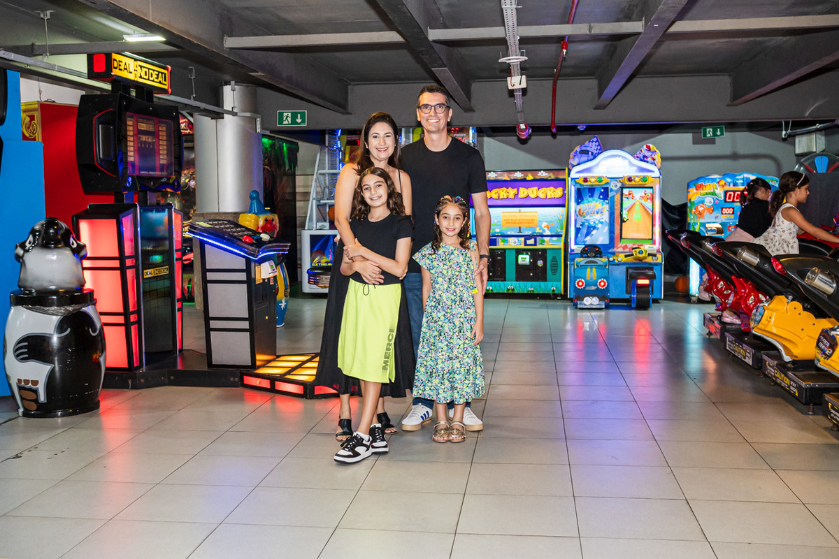 Fotos de Aniversário em Recife | Clarice |
@silvanacamelofotografia,
© Silvana Camelo Fotografia,
8 Anos,
2026,
Aniversário,
Aniversário Infantil,
Brasil,
Clarice,
Comemoração,
Família,
Fotógrafo,
Fotógrafo em Recife,
Game Station,
Plaza Shopping,
Recife