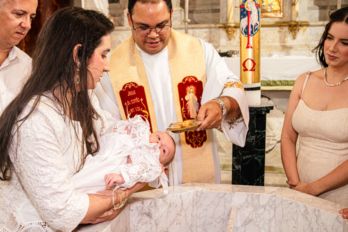 Batizado em Recife | Mathias |
@silvanacamelofotografia,
© Silvana Camelo Fotografia,
2026,
Batismo,
Batizado,
Brasil,
Mathias,
Celebração,
Família,
Fotógrafo Batizado,
Fotógrafo em Recife,
Igreja do Salesiano,
Pernambuco,
Recife,
Jardim de Luz,
Salão