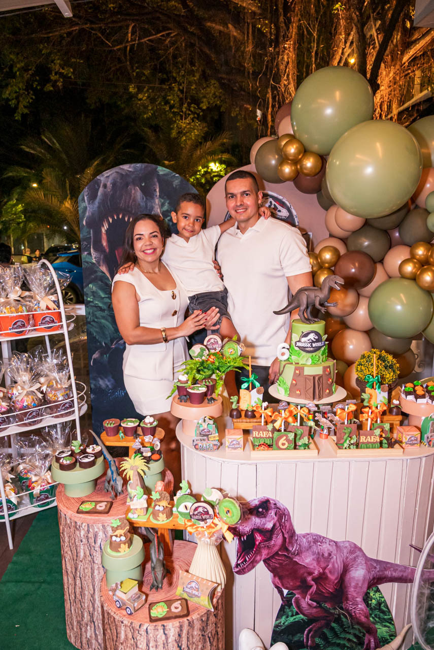 Fotos de Aniversário em Recife | Rafael |
@silvanacamelofotografia,
© Silvana Camelo Fotografia,
2026,
Aniversário Infantil,
Brasil,
Comemoração,
Entre Amigos,
Família,
Festa,
Festa Infantil,
Fotógrafo,
Fotógrafo em Recife,
Recife,
Espinheiro,
Pernambuco