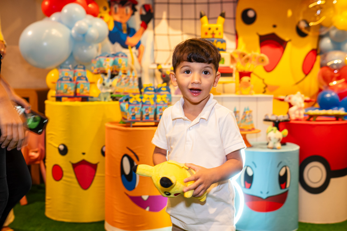 Fotos de Aniversário em Recife | Eduardo |
@silvanacamelofotografia,
© Silvana Camelo Fotografia,
2026,
Aniversário Infantil,
Brasil,
Comemoração,
Eduardo,
Festa Infantil,
 Fotógrafo Recife,
Gamebox,
Shopping Rio Mar,
Pokemon,
Pikachu,
Recife,
Pernambuco
