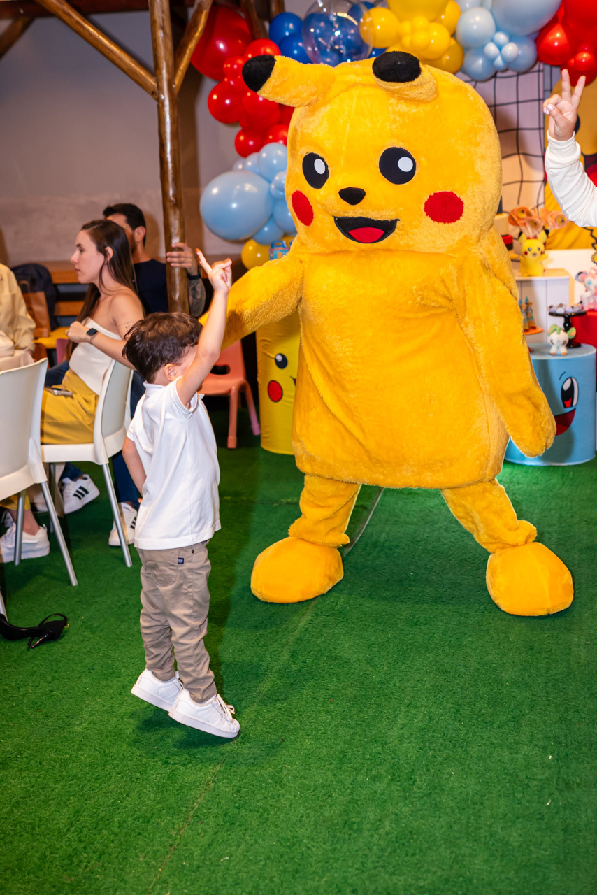 Fotos de Aniversário em Recife | Eduardo |
@silvanacamelofotografia,
© Silvana Camelo Fotografia,
2026,
Aniversário Infantil,
Brasil,
Comemoração,
Eduardo,
Festa Infantil,
 Fotógrafo Recife,
Gamebox,
Shopping Rio Mar,
Pokemon,
Pikachu,
Recife,
Pernambuco
