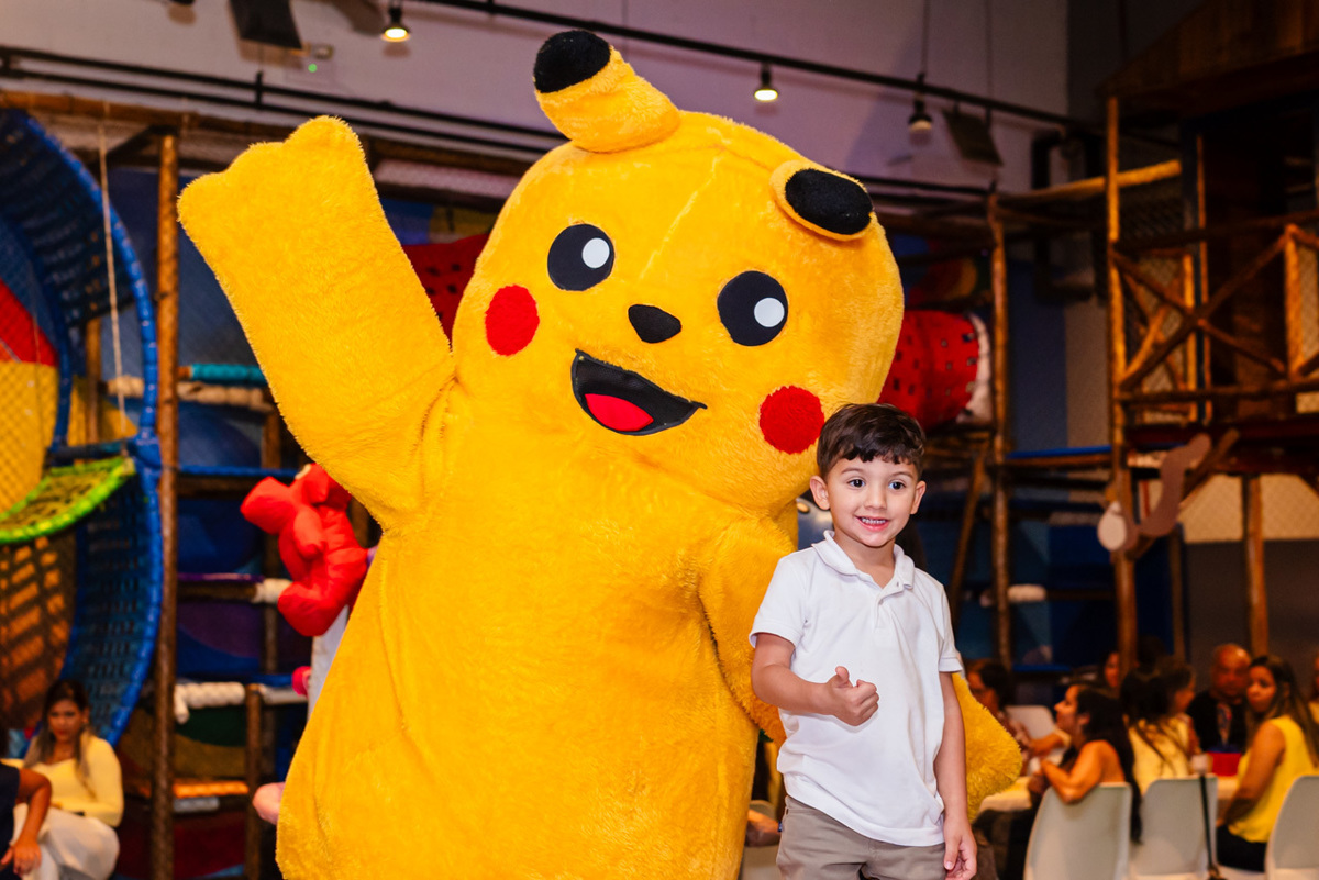 Fotos de Aniversário em Recife | Eduardo |
@silvanacamelofotografia,
© Silvana Camelo Fotografia,
2026,
Aniversário Infantil,
Brasil,
Comemoração,
Eduardo,
Festa Infantil,
 Fotógrafo Recife,
Gamebox,
Shopping Rio Mar,
Pokemon,
Pikachu,
Recife,
Pernambuco
