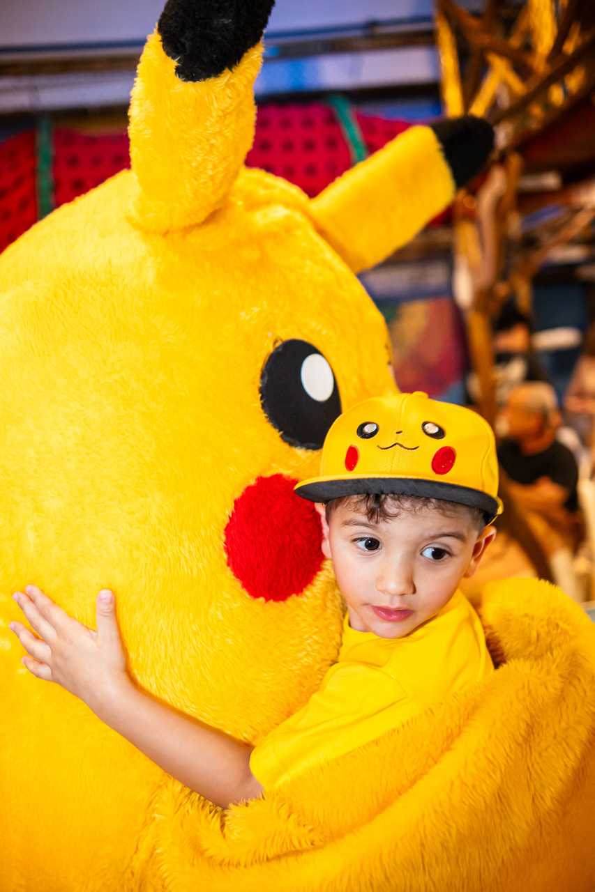 Fotos de Aniversário em Recife | Eduardo |
@silvanacamelofotografia,
© Silvana Camelo Fotografia,
2026,
Aniversário Infantil,
Brasil,
Comemoração,
Eduardo,
Festa Infantil,
 Fotógrafo Recife,
Gamebox,
Shopping Rio Mar,
Pokemon,
Pikachu,
Recife,
Pernambuco
