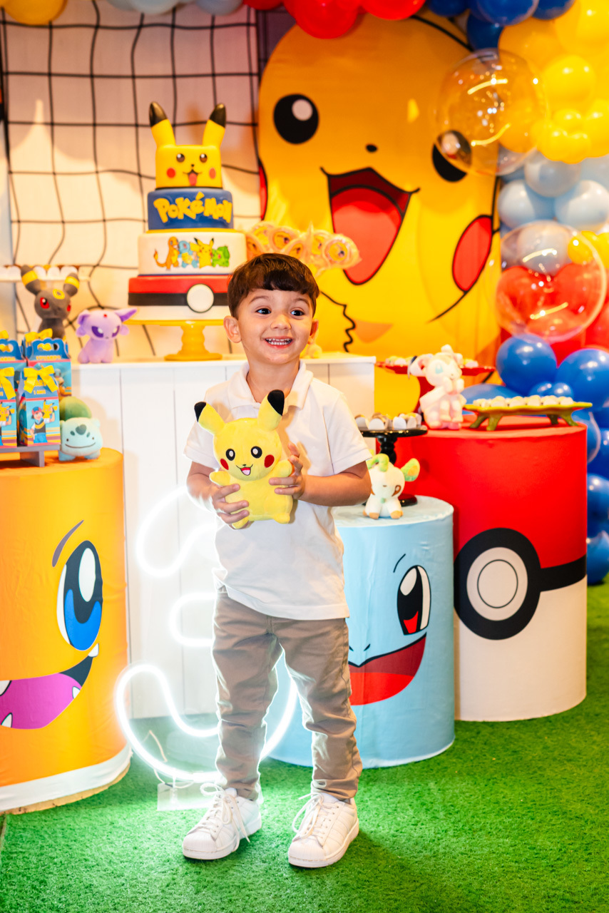 Fotos de Aniversário em Recife | Eduardo |
@silvanacamelofotografia,
© Silvana Camelo Fotografia,
2026,
Aniversário Infantil,
Brasil,
Comemoração,
Eduardo,
Festa Infantil,
 Fotógrafo Recife,
Gamebox,
Shopping Rio Mar,
Pokemon,
Pikachu,
Recife,
Pernambuco
