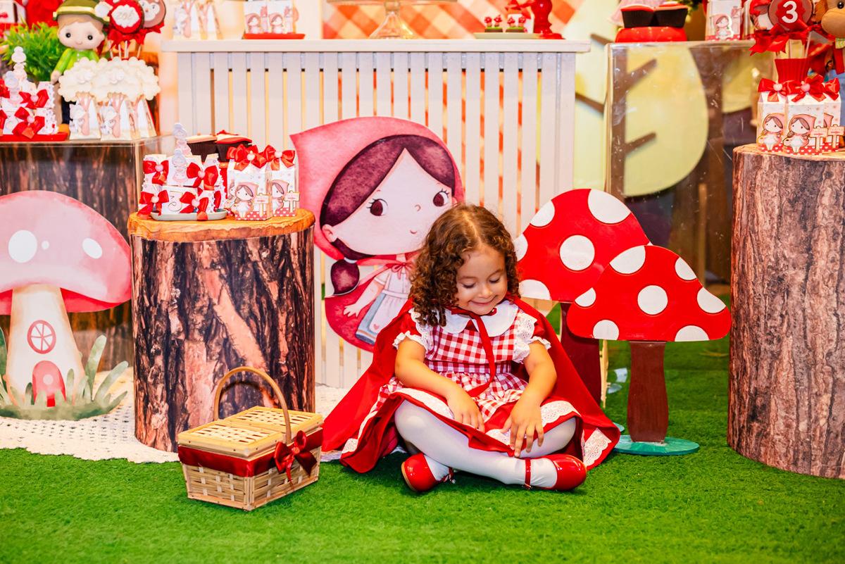 Fotos de Aniversário em Recife | Marina |
@silvanacamelofotografia,
© Silvana Camelo Fotografia,
03 Anos,
2026,Aniversário Infantil,
Chapeuzinho Vermelho,
Comemoração,
Festa Infantil,
Fotógrafo em Recife,
Fotógrafo Infantil,
Shopping RioMar,
Gamebox,
Zoé
