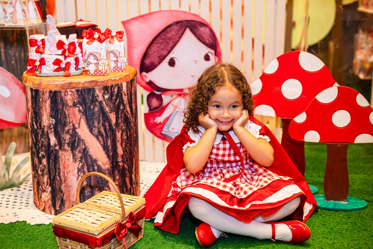 Fotos de Aniversário em Recife | Marina |
@silvanacamelofotografia,
© Silvana Camelo Fotografia,
03 Anos,
2026,Aniversário Infantil,
Chapeuzinho Vermelho,
Comemoração,
Festa Infantil,
Fotógrafo em Recife,
Fotógrafo Infantil,
Shopping RioMar,
Gamebox,
Zoé