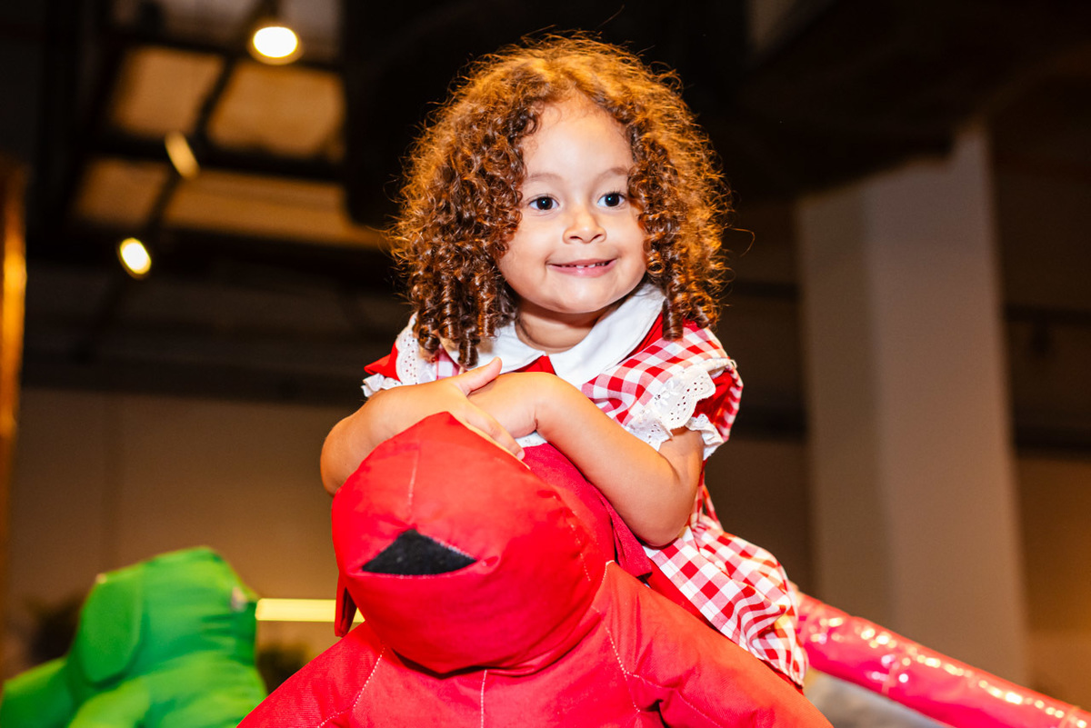 Fotos de Aniversário em Recife | Marina |
@silvanacamelofotografia,
© Silvana Camelo Fotografia,
03 Anos,
2026,Aniversário Infantil,
Chapeuzinho Vermelho,
Comemoração,
Festa Infantil,
Fotógrafo em Recife,
Fotógrafo Infantil,
Shopping RioMar,
Gamebox,
Zoé