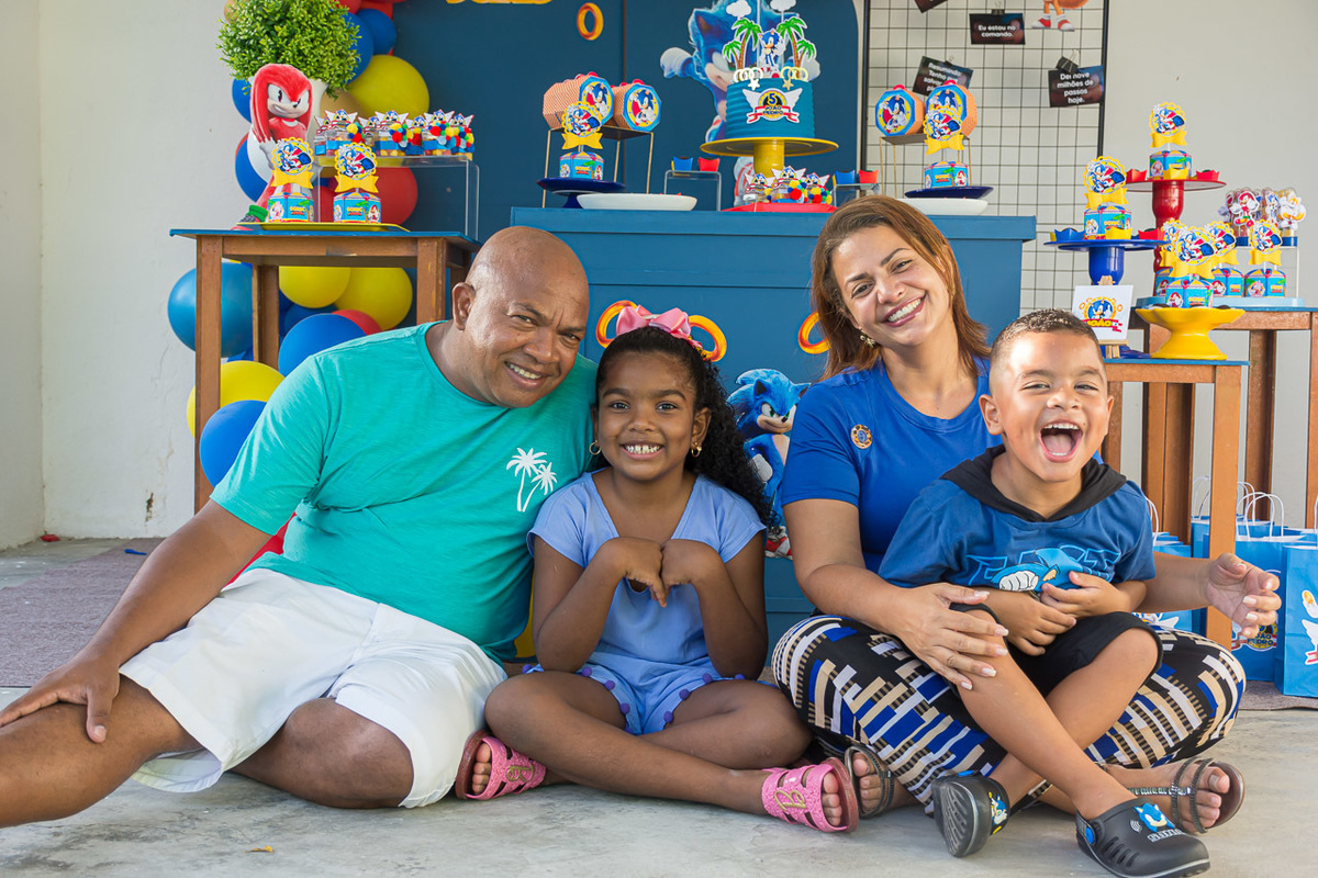 Fotos do Aniversário em Recife | João Pedro|
@silvanacamelofotografia, © Silvana Camelo Fotografia, Aniversário, Brasil, Casa João e Maria, Comemoração, Família, Festa, Festa do Sonic, Fotógrafa, Fotógrafa em Recife, Fotógrafo, Fotógrafo em Recife