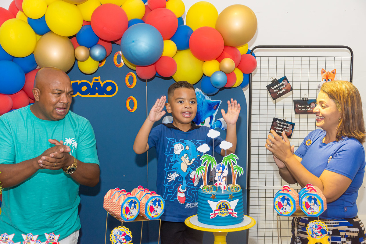 Fotos do Aniversário em Recife | João Pedro|
@silvanacamelofotografia, © Silvana Camelo Fotografia, Aniversário, Brasil, Casa João e Maria, Comemoração, Família, Festa, Festa do Sonic, Fotógrafa, Fotógrafa em Recife, Fotógrafo, Fotógrafo em Recife
