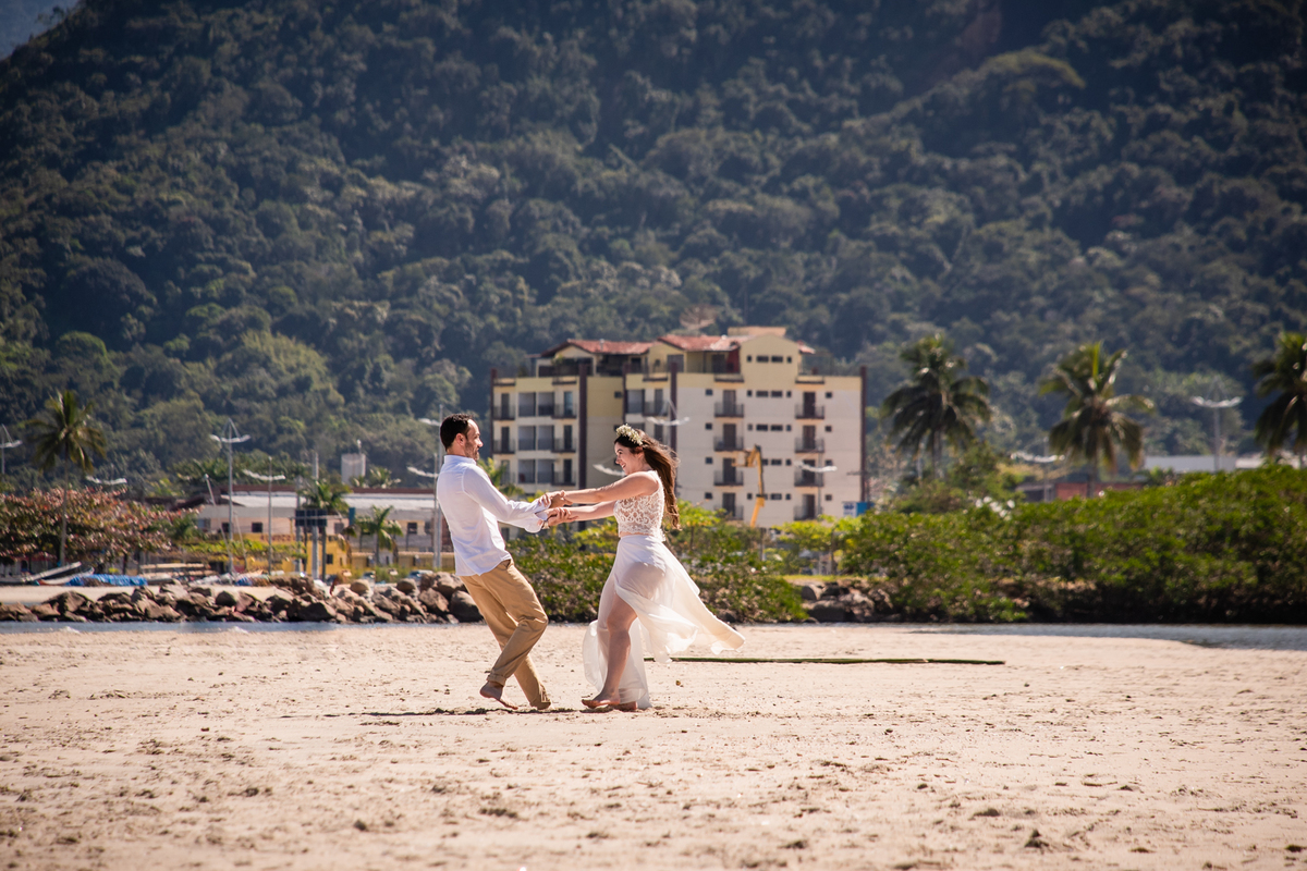 Pré Wedding praia Cibelle e Guilerme