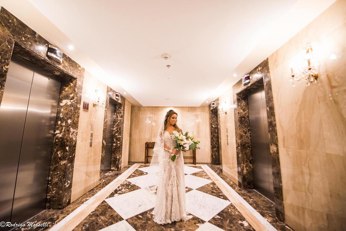 pose da noiva pronta pro casamento