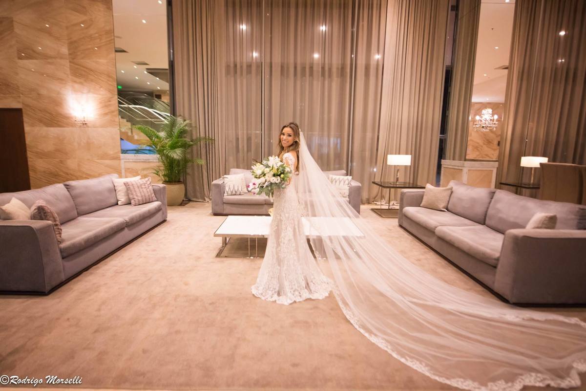 foto da noiva no hall do windsor marapendi