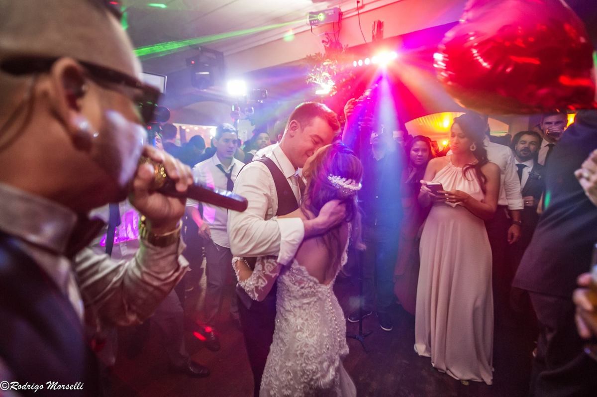 andinho malha funk arrasando na pista da Quinta do Chapecó