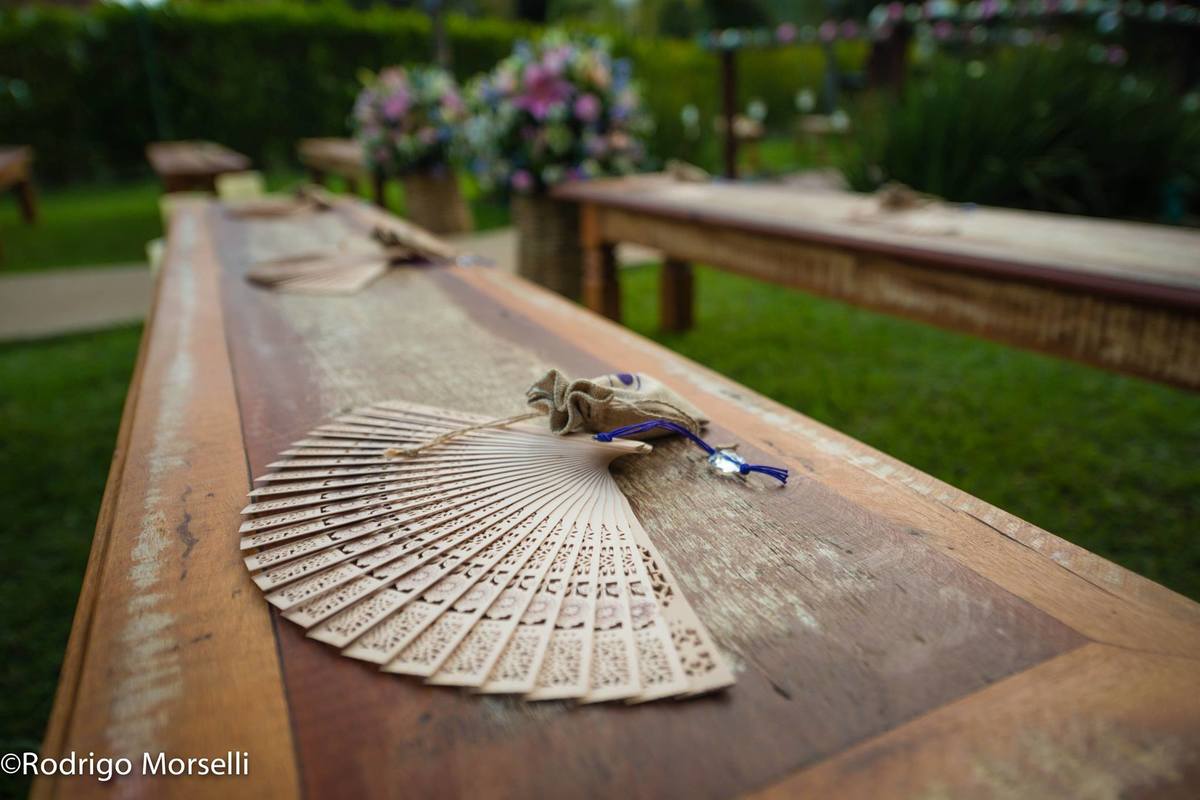 acessórios pra refrescar os convidados an cerimonia