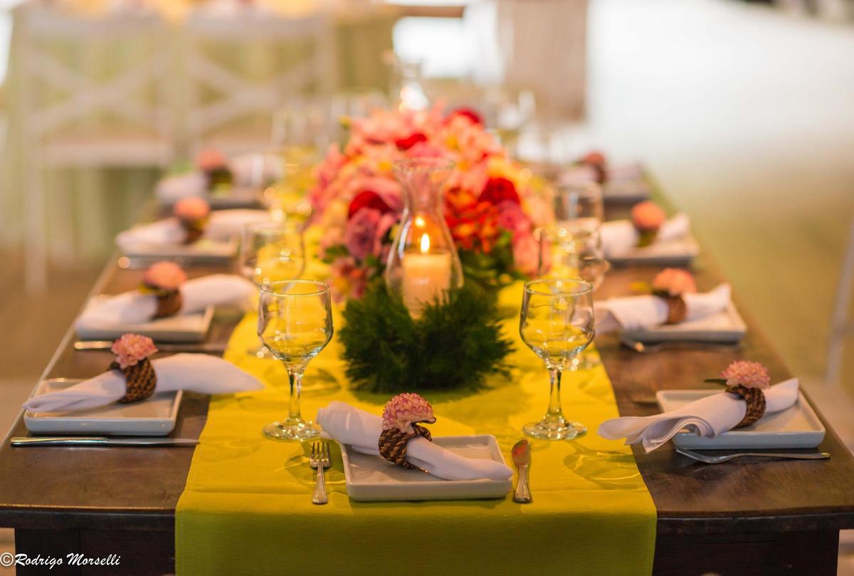 foto da mesa de convidados da Villa Morena