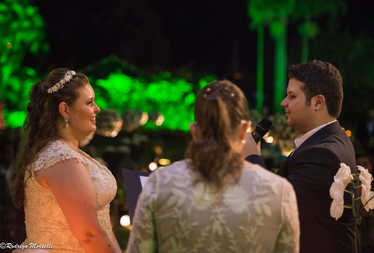 trocando olhares na cerimonia celta