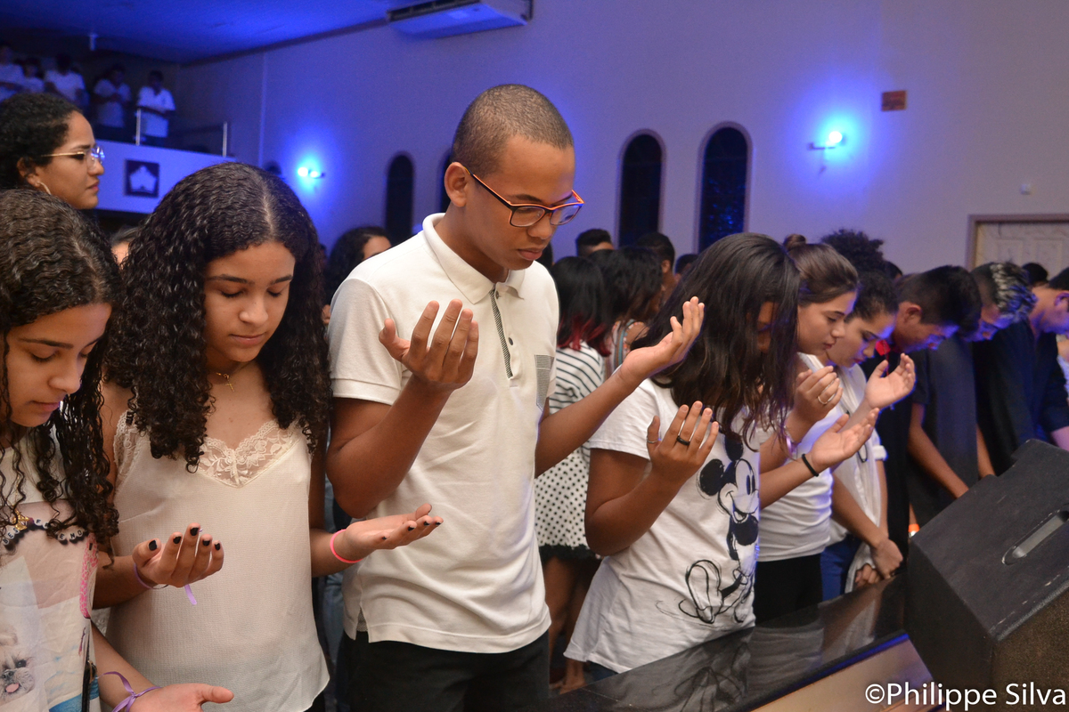 Muitas pessoas aceitaram Jesus