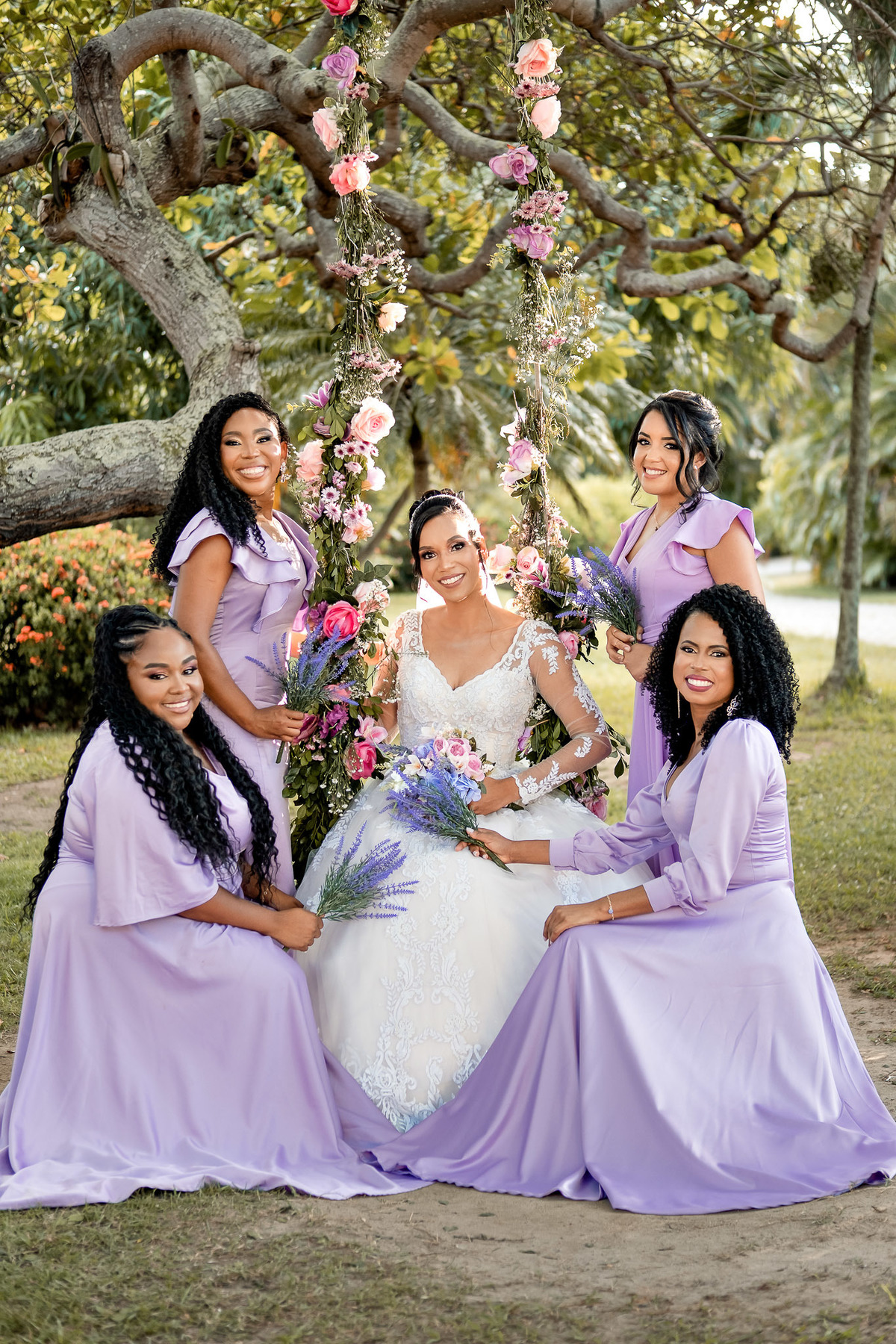 Amigas da noiva no Sítio Canto Verde, amigas da noiva de lilás casamento Lauro de Freitas Bahia.