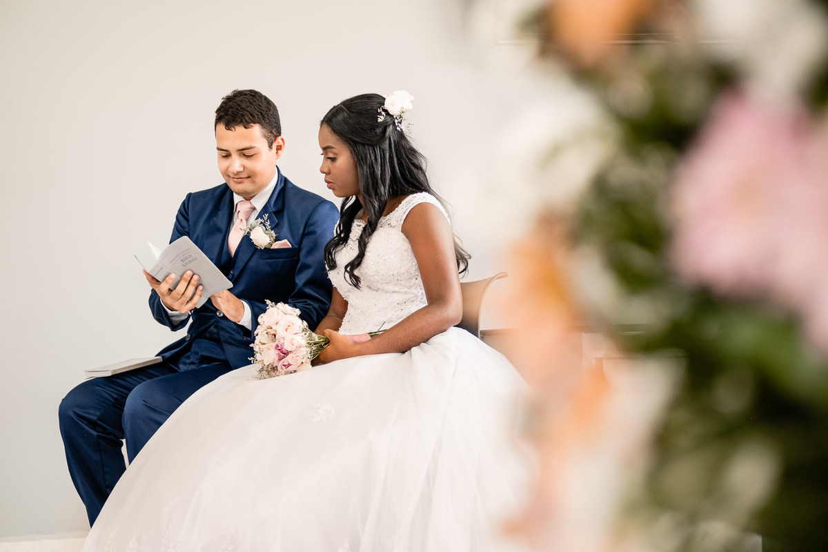 casamento Testemunhas de Jeová, hinário Cante de Coração para Jeová, cântico casamento TJ, noivos cerimônia Salão do Reino, fotografia casamento TJ Bahia