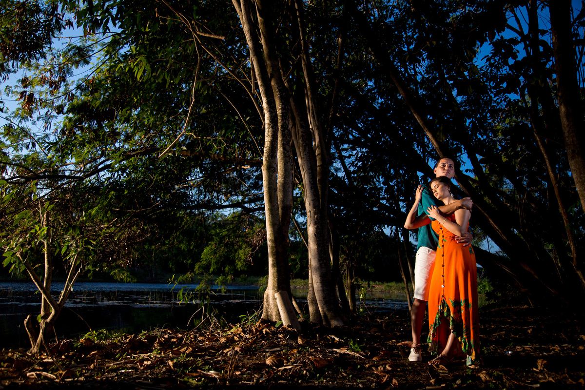 Ensaio Pré casamento em Guarajuba em área verde