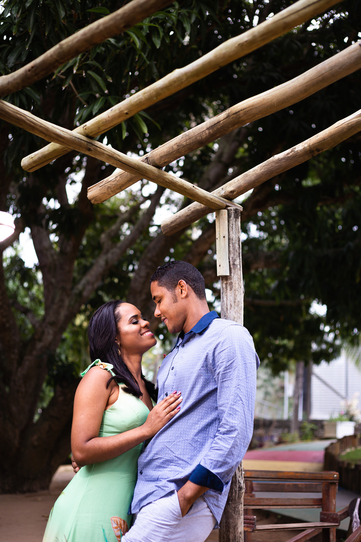 Ensaio Pré casamento no pergolado em Salvador