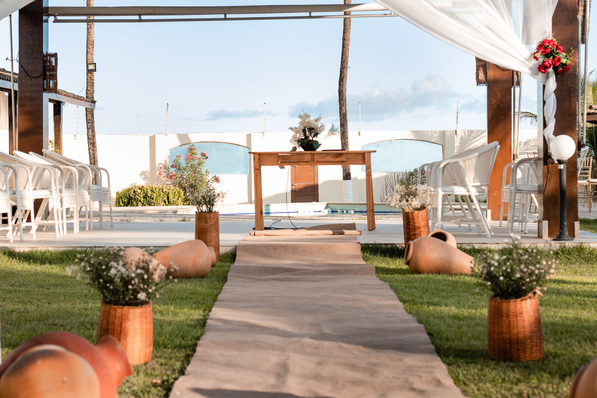 altar de casamento na praia de salvador