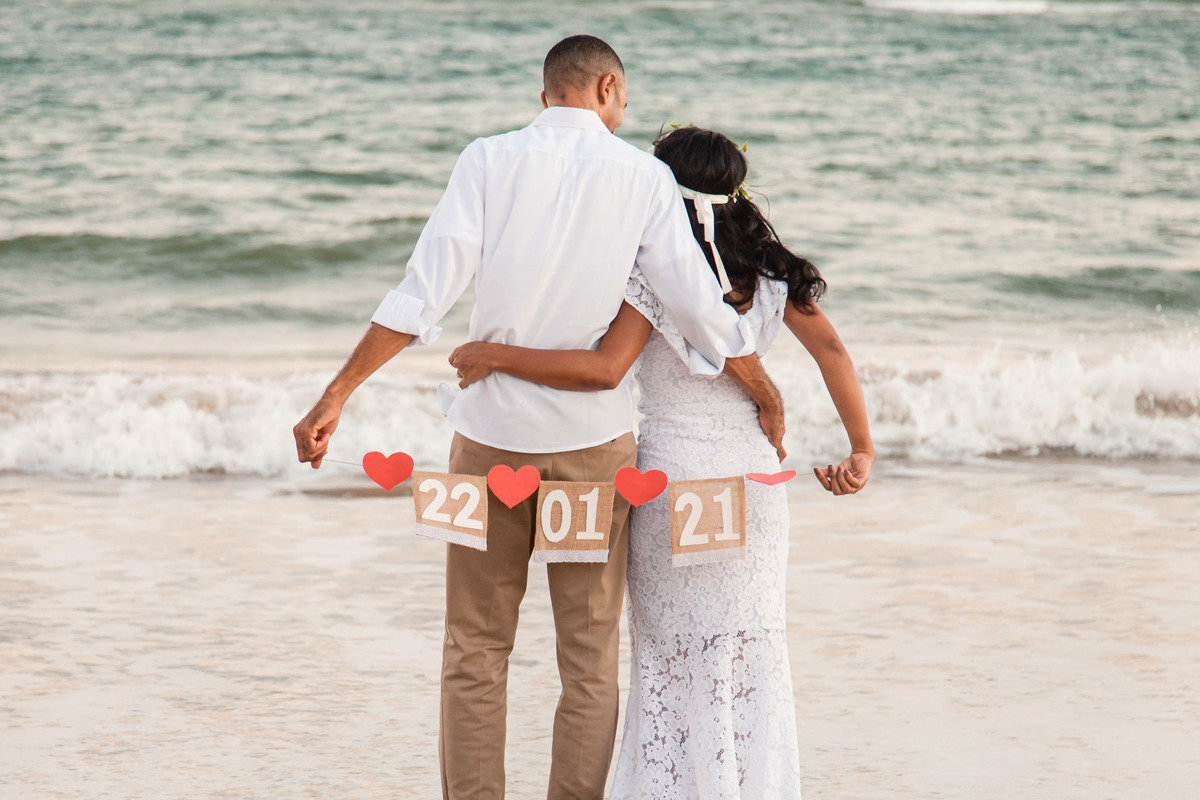 foto pré casamento save the date  na praia