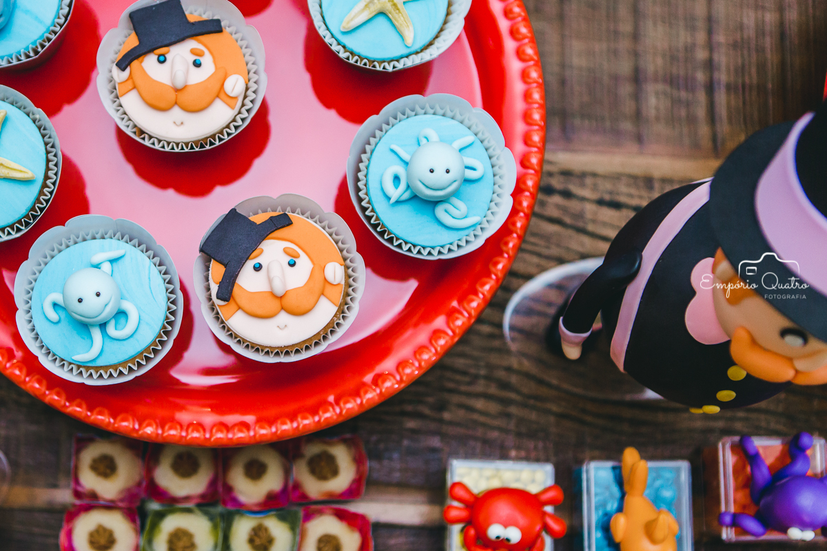 docinhos decorados de Mundo Bita