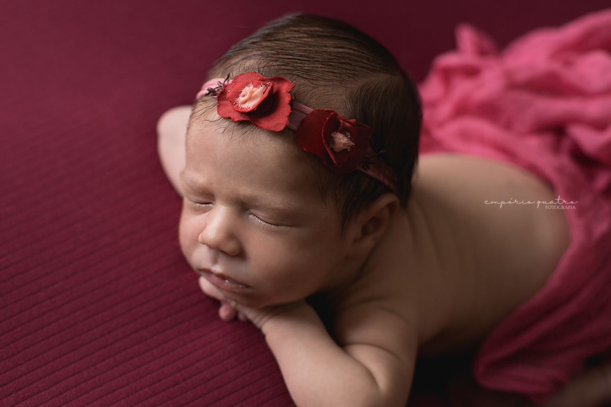 ensaio-newborn-menina-sp-pose-bracinho