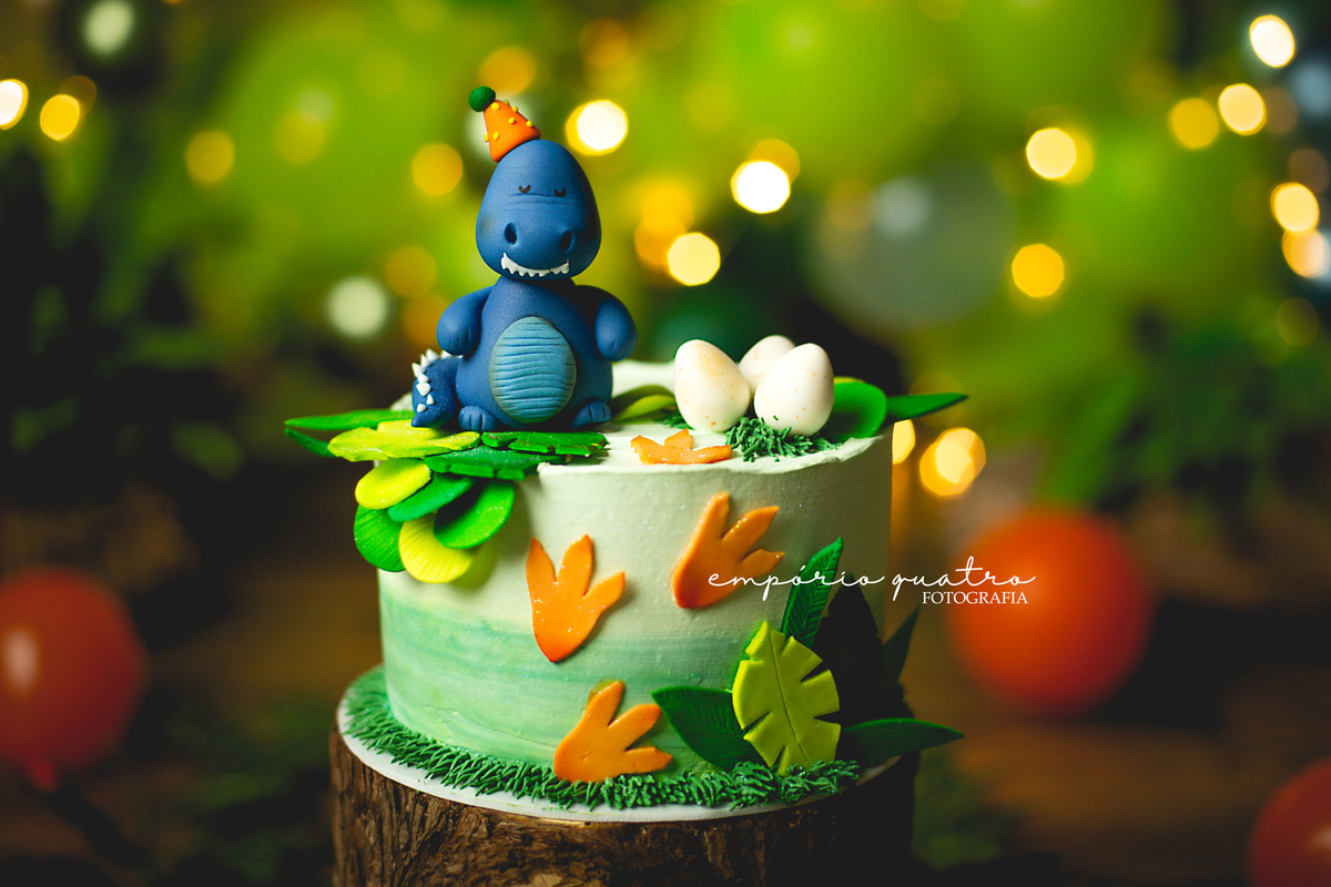 bolo tema dinossauro