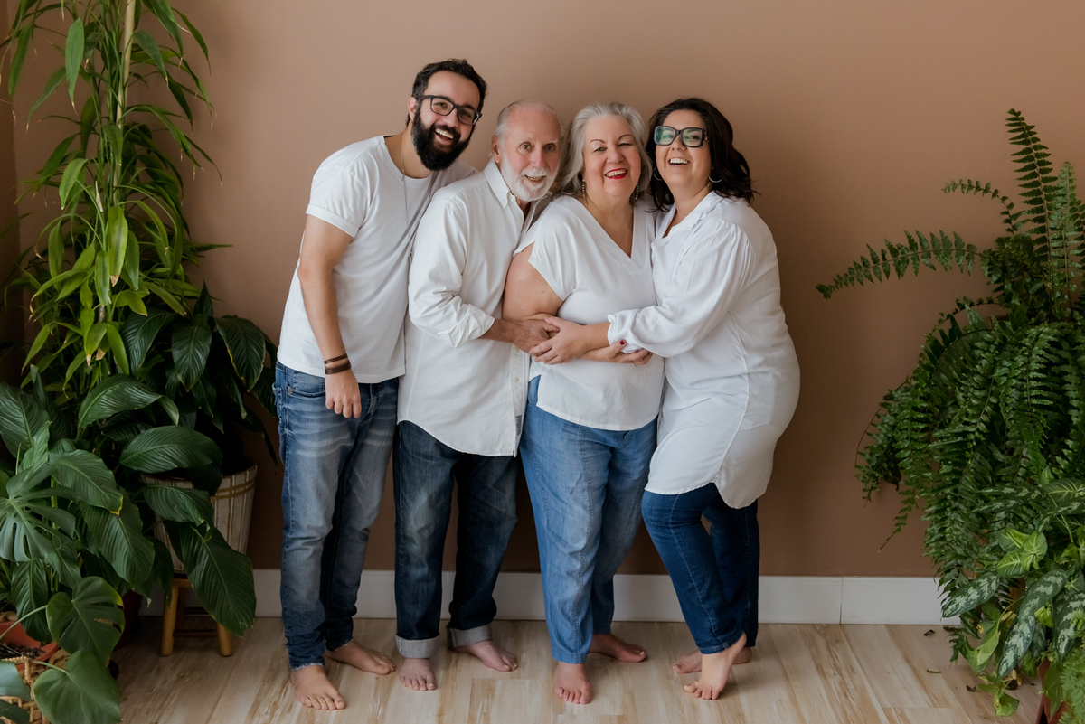 ensaio infantil Florianópolis, Santa Catarina, acompanhamento infantil, acompanhamento infantil Florianópolis, estúdio seeds, fotografia de gestante Florianópolis