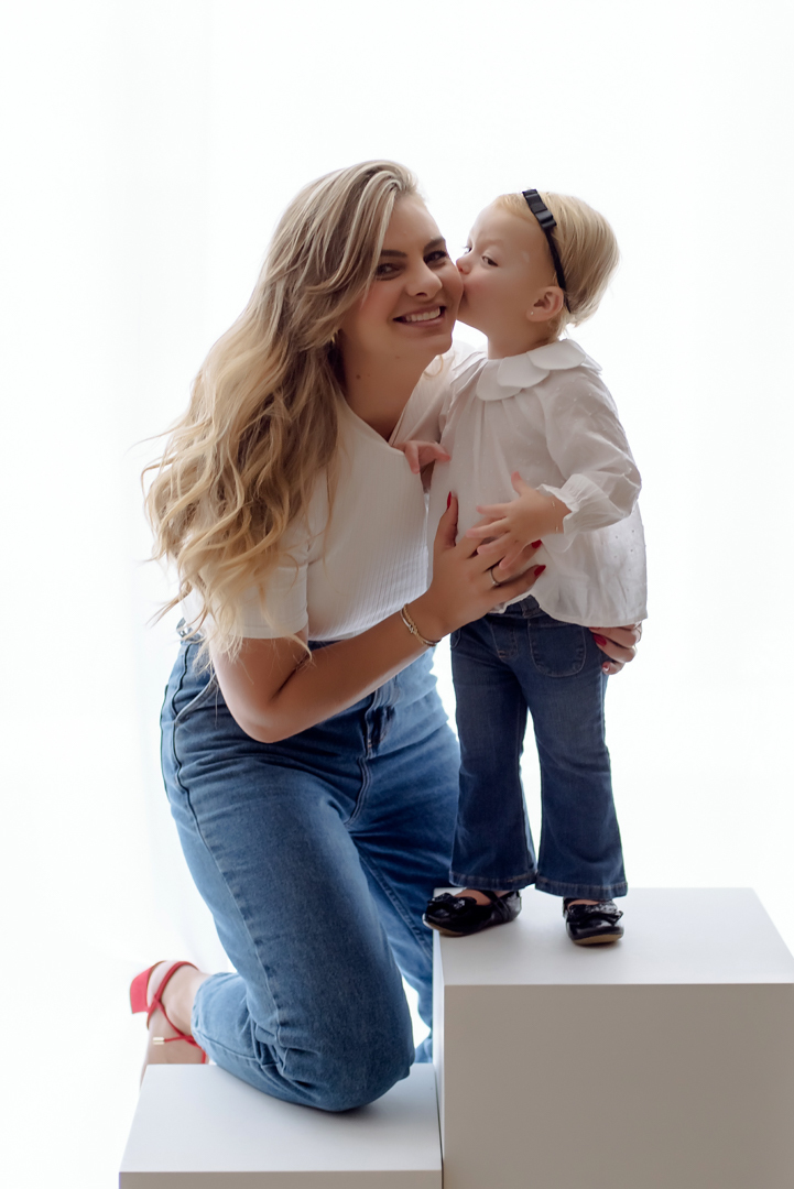 ensaio infantil Florianópolis, Santa Catarina, acompanhamento infantil, acompanhamento infantil Florianópolis, estúdio seeds, fotografia de gestante Florianópolis