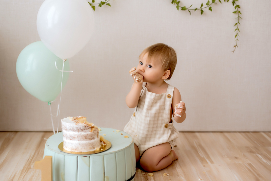 ensaio infantil Florianópolis, Santa Catarina, acompanhamento infantil, acompanhamento infantil Florianópolis, estúdio seeds, fotografia de gestante Florianópolis, Pré Aniversário, pré 1 ano, aniversário